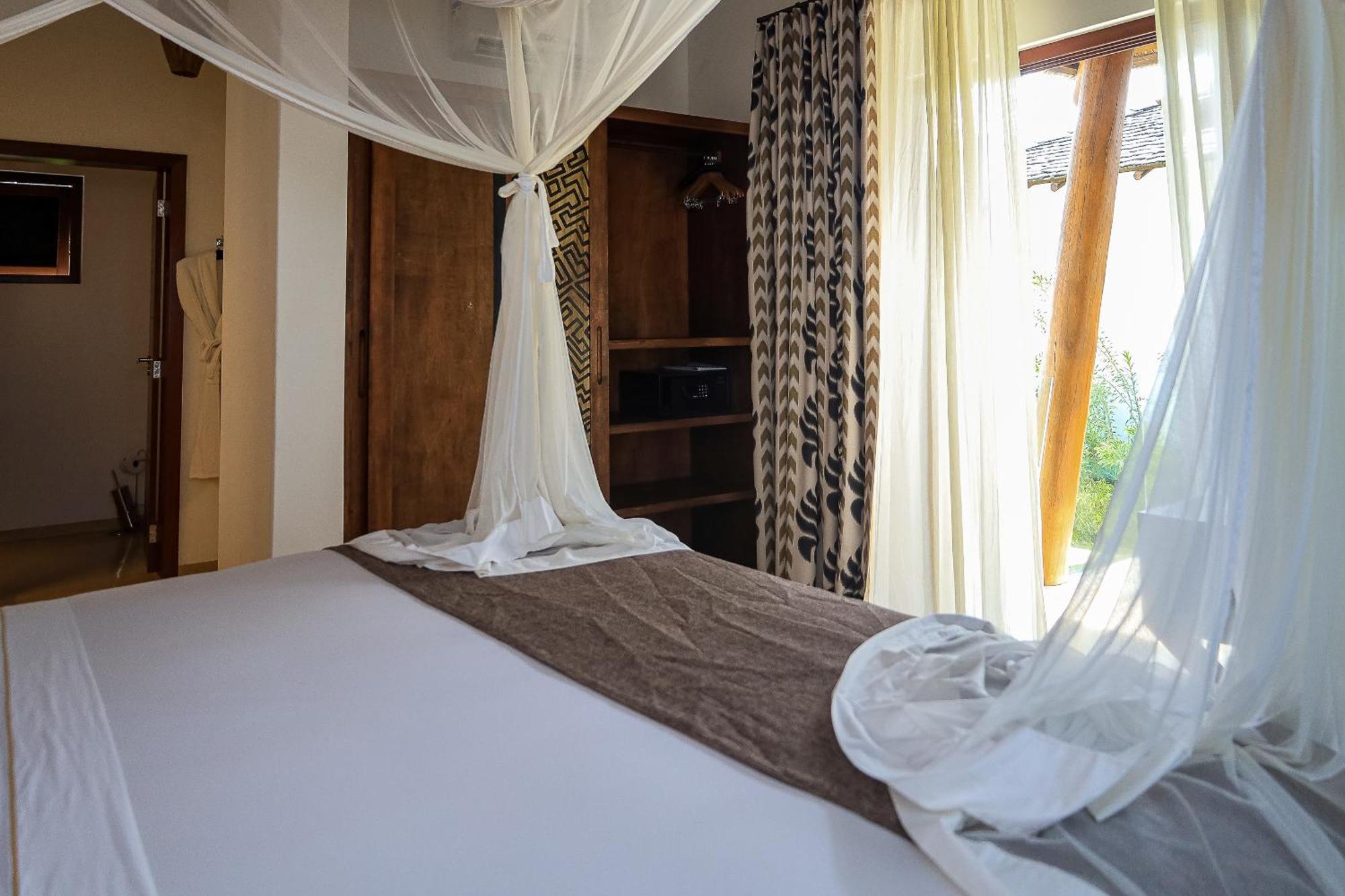 Hotel Campo Bahia 5*